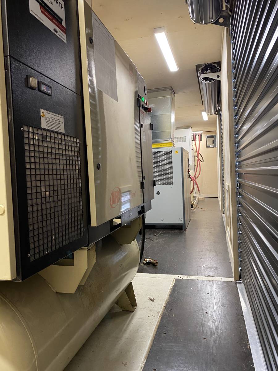 40&prime; Compressor Room - CONTAINERS DIRECT